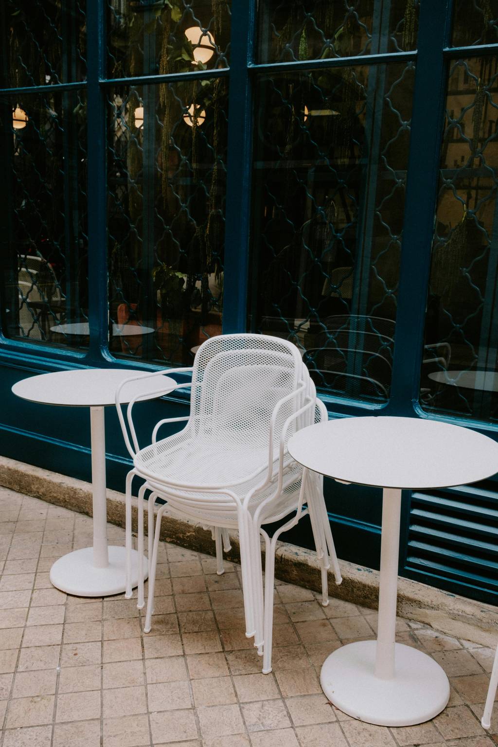 Chaises de terrasse empilables : la solution pratique pour les restaurants